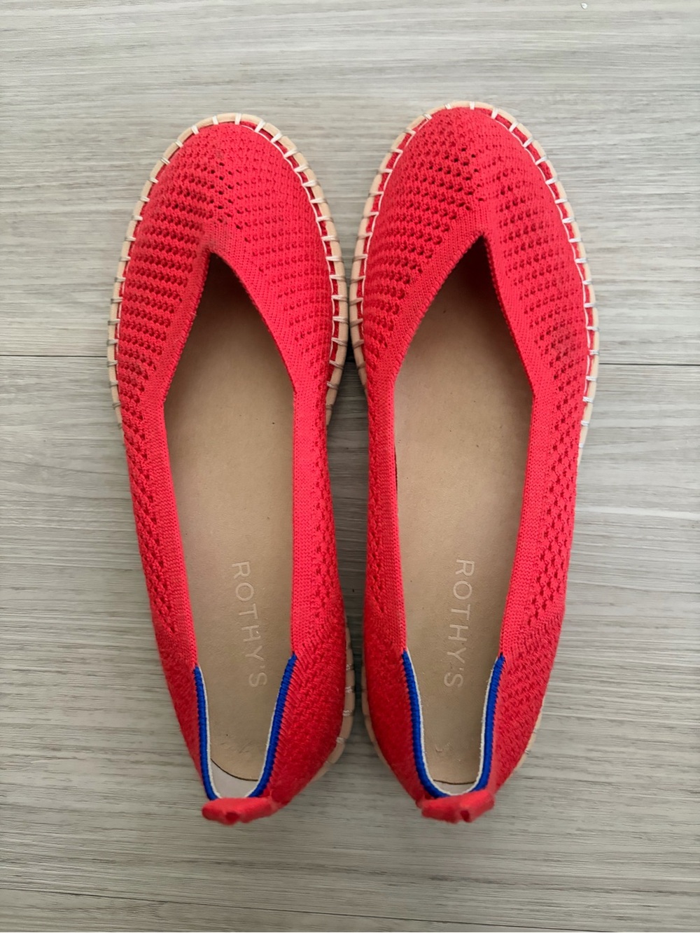 Rothy's Red Knit Slip-On Flats with Blue Heel Trim W Size 9